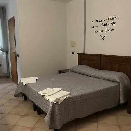 فندق Paradiso In Collina *