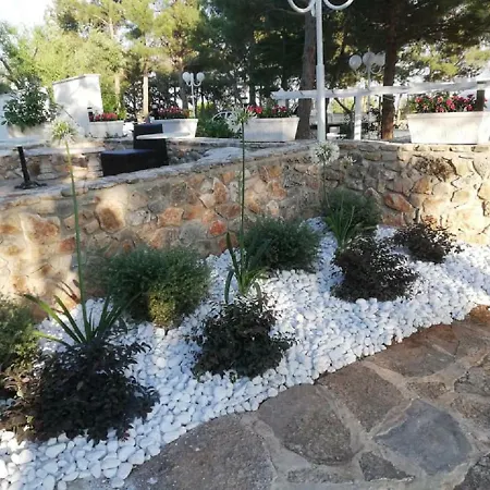 Otel Paradiso In Collina