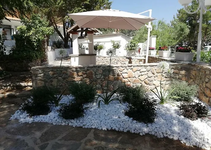 Paradiso In Collina Hotel *